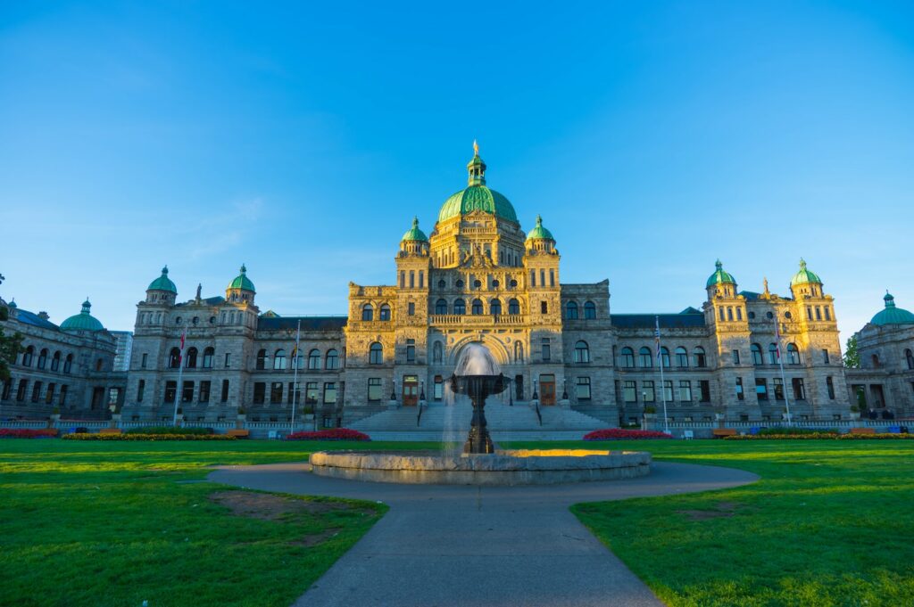 Victoria: The Perfect Blend of Outdoor Adventures and Cultural Experiences
